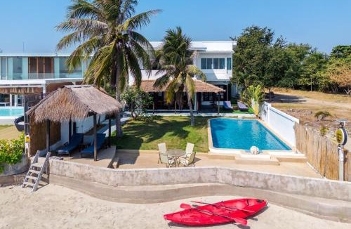 Hat Chao Samran Villa | MaNao Beach house near Bangkok