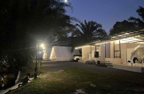 Thai Mueang House | khaolakcamping