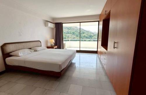 Pattaya Bay Hotel | The Monaco Residence