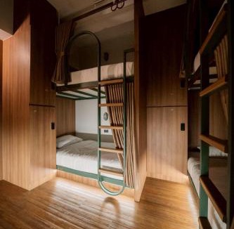 Talat Phlu Hostel | กรุงไทย โฮสเทล สเตชั่น