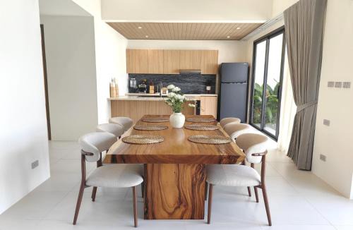Thep Kasattri Villa | Luxury Private Bangtao Elarya Pool Villa
