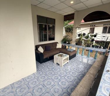 Koh Tao Apartment | Partial Seaview Bungalow Near Sairee