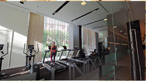 South Pattaya Apartment | Large High Floor, Best Pool Great Location