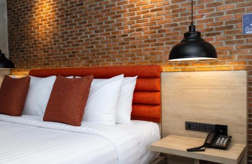 Chaweng City Center Hotel | Aloha Tropicana Samui