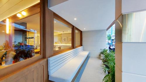 Pathumwan Hotel | Marwin Monique Hotel