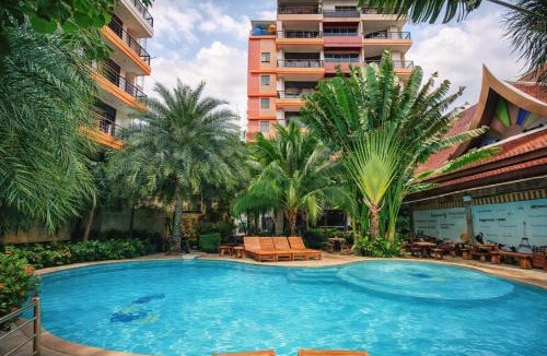 Nai Harn Apartment | VERO Condo 1BR Garden View NBC Nai Harn