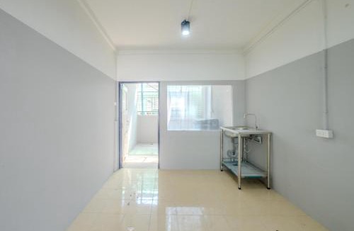 Rama 9 Apartment | House - 5 bedrooms only 6mins walk to MRT Rama 9