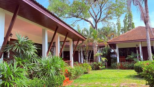 Kamala Resort | Kamala Garden Bungalows