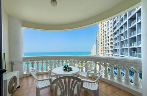 North Pattaya Apartment | Sky beach view