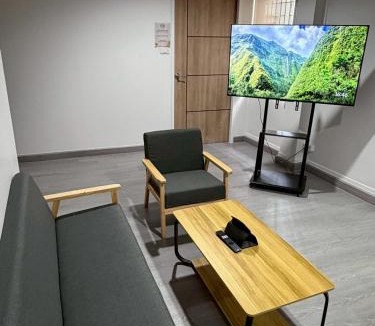 Khlong San Apartment | One Corner