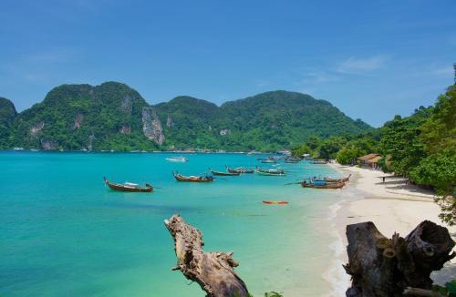 Ko Phi Phi Resort | Bayview Resort Phi Phi Island - Beach Front Resort