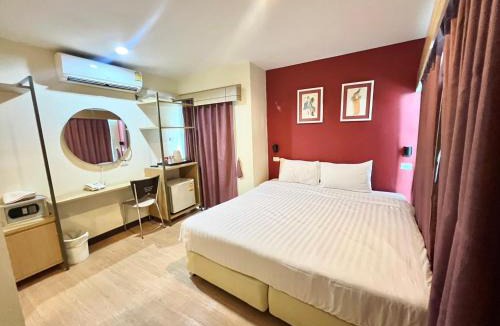 Khlong San Hotel | Klean Residence Hotel