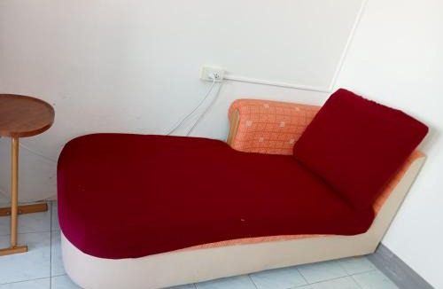 Ban Phe House | Happy Home Guest House
