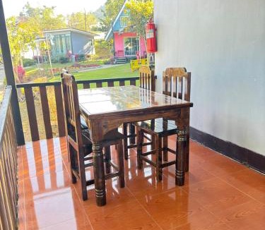 Chom Thong Villa | อินทนนท์ บ้านพักเล่าจู Inthanon Laoju House