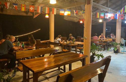 Nuea Khlong House | Kohjum Relax Beach