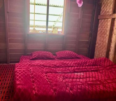 Salavan Province House | Mama Pap - Tad Lo