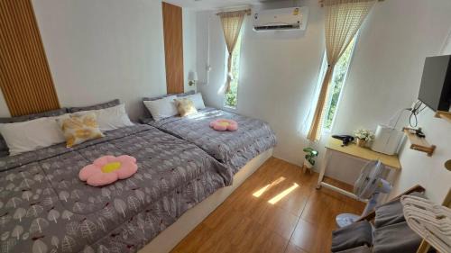 Bang Bao Bay House | Baan suan khun ta บ้านพักสวนคุณตา