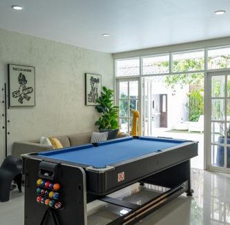 Old City House | 2 Houses Aphrodite & Venus I 14 Bedrooms I Old City I Daily Housekeeping