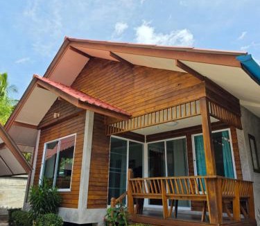 Khanom House | Phuphat Beach Resort