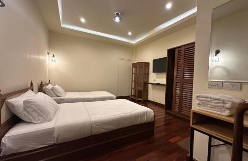 Chang Moi Hotel | Prince Hotel Chiang Mai