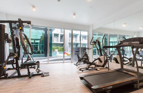 Ban Bo Han Hotel | Maya Phuket Airport Hotel - Naiyang Beach - Free Airport Drop-off