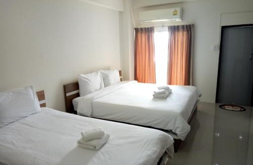 Bang Phlat Hotel | Komol Residence Bangkok