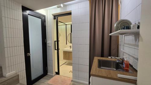Siriraj Hostel | Wang Lang Hostel