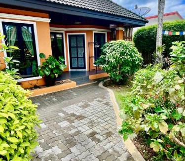 Khuekkhak House | Villa Coconut Khaolak