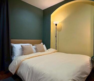 Talat Yot Apartment | Hansa Heritage home in Khao San