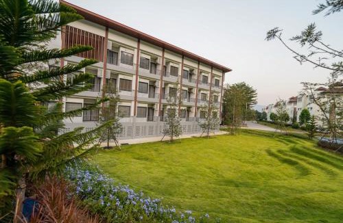 Sarika Resort | Royal Hills Golf Resort & Spa