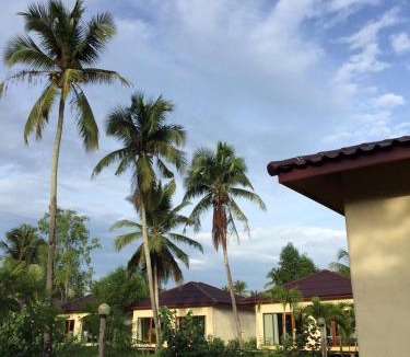 Ban Pa Yang Villa | Bangsrai Cottage