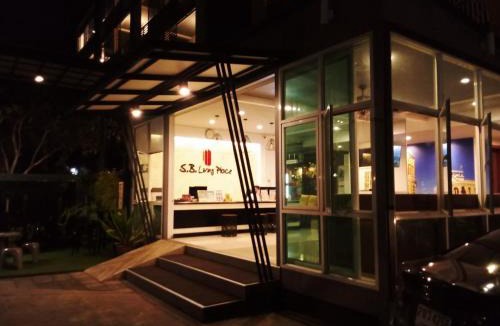Talat Nuea Hotel | SB Living Place Hotel Phuket Town