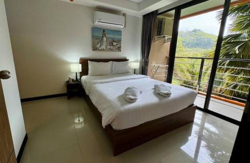 Nai Harn Apartment | Sirin Scenery View Apartment at NaiHarn
