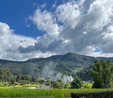 Chom Thong House | Angha forest view บ้านริมไผ่