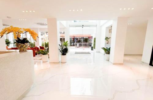 Pattaya Bay Hotel | The One Bay Breeze