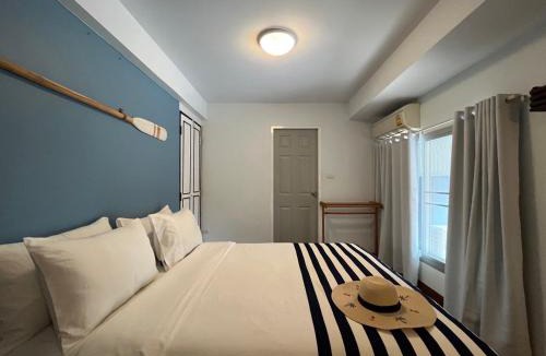 Khuekkhak Bed & Breakfast | Nautical Home & Seashell House B&B