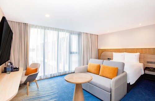 Yan Nawa Hotel | Holiday Inn Express & Suites Bangkok Central Pier by IHG