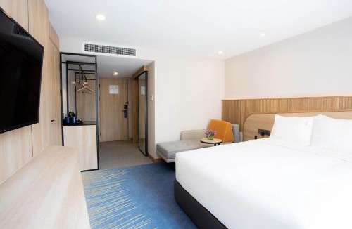 Yan Nawa Hotel | Holiday Inn Express & Suites Bangkok Central Pier by IHG
