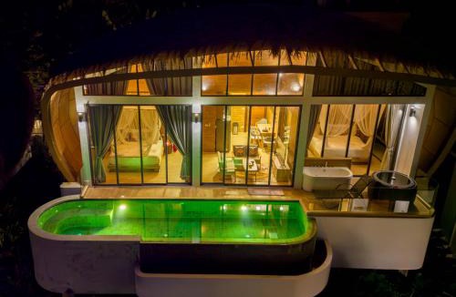Nanai Road Hotel | Three Monkeys Villas
