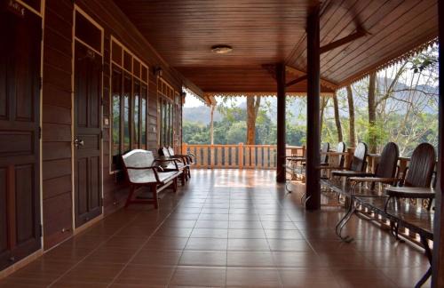 Tha Sao Resort | Baanpufa Resort
