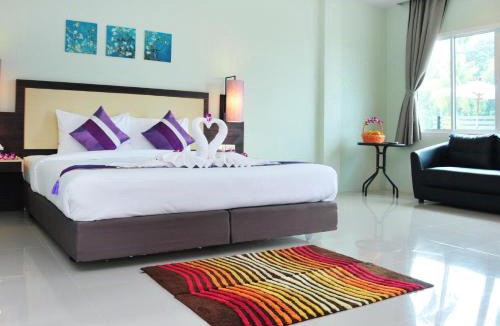Cherngtalay Hotel | AM Surin Place