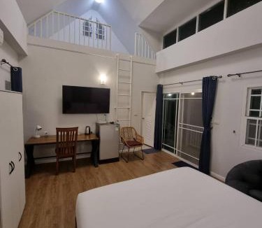 San Sai Hotel | MonMin Farmstay