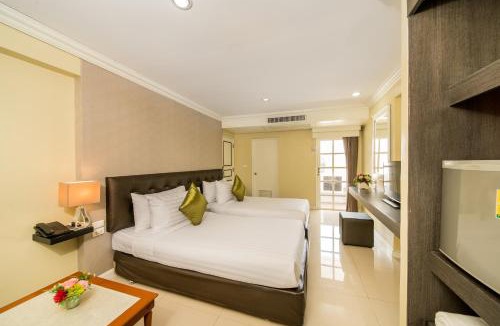 Bang Na Hotel | Niran Grand Hotel