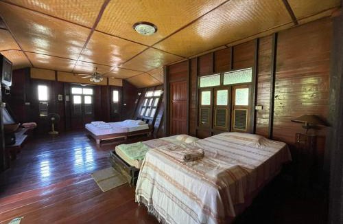 Lampang House | จำค่า ชาเลท์ บ้านพักสวนเกษตร (Jumka Chalet - Home and Farm Stay)