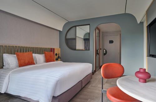Phra Khanong Hotel | The Quarter Onnut by UHG - Close to BITEC, CLOUD 11, 40 minutes to Suvarnabhumi Airport