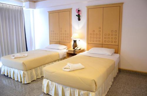 Surin Hotel | Maneerote Hotel