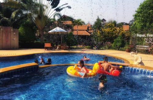 Mae Pong Resort | Papai Country Lodge SHA