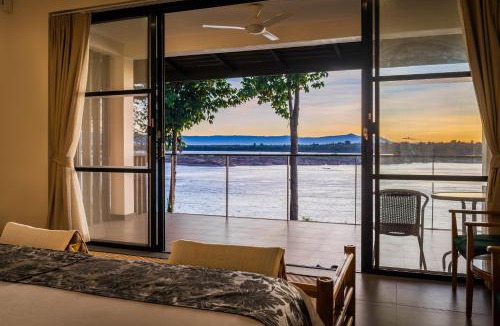 Champasak Resort | The River Resort
