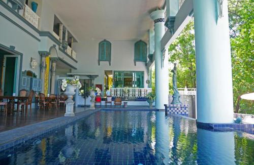 Huay Kaew Hotel | At Pingnakorn Huaykaew