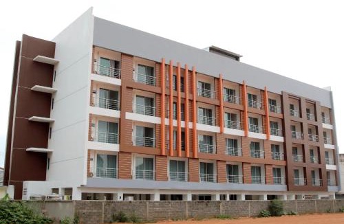 Makham Tia Apartment | Smith Residence